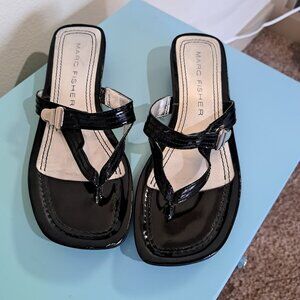 Marc Fisher Women's Slide‎ sandals size 8.5 Black